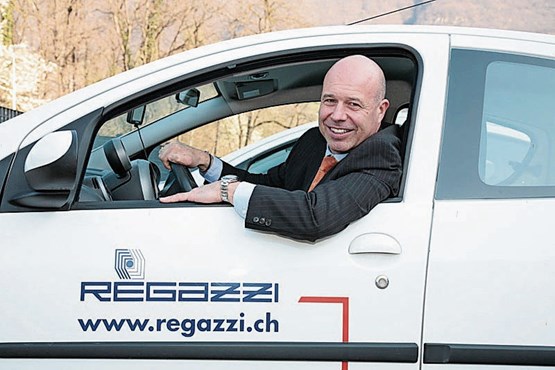 «Nos employés font partie de la famille»: le conseiller national Fabio Regazzi (PDC/TI) se réjouit des liens étroits qui l’unissent à ses employés.  Photo : dr