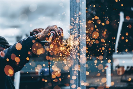 Etendre les salaires minimums cantonaux aux travailleurs détachés? Cela n’est pas acceptable. Photo: Christopher Burns/Unsplash