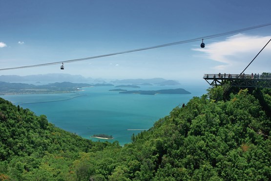 Et en Malaisie: le téléphérique du Sky Bridge à Langkawi.Photos: 123RF